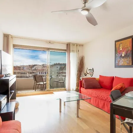 Quartier Vauban 2 Bedroom * أنتيب