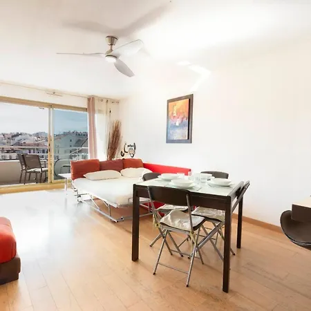 Apartment Quartier Vauban 2 Bedroom *